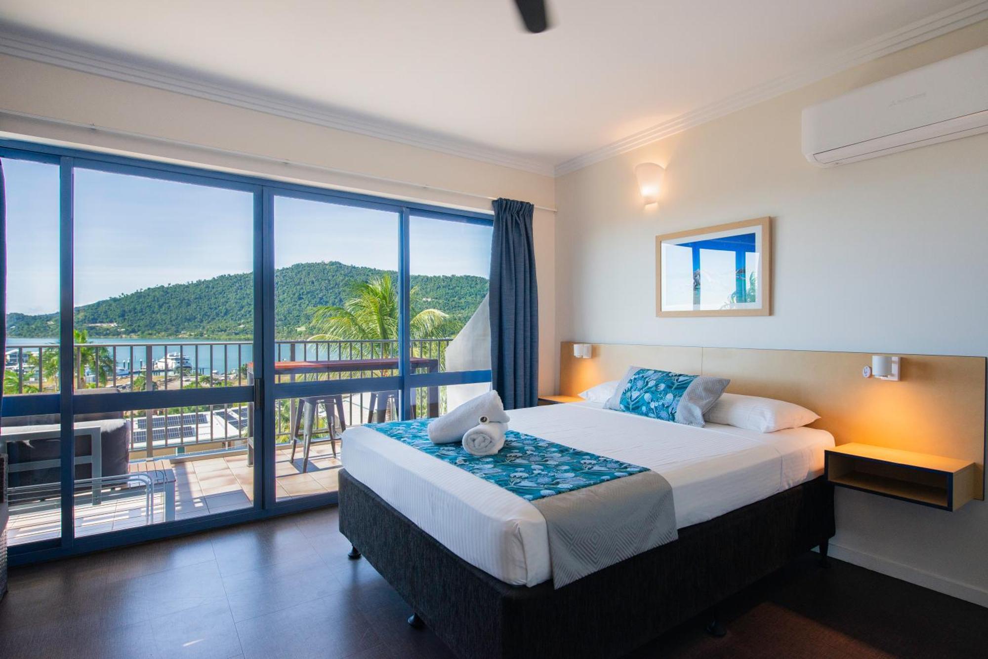 Coral Sea Vista Apartments Ерлі-Біч Екстер'єр фото